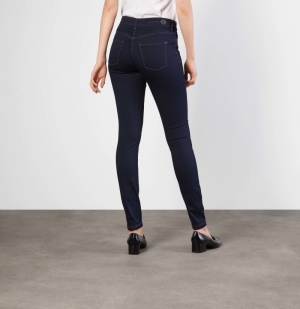D801 DREAM SKINNY DARK BASIC WASH