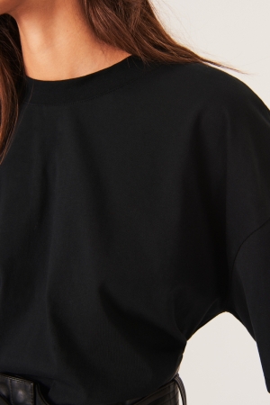 T-SHIRT AMOR NOIR