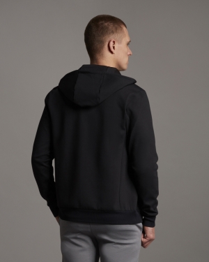 572 TRUE BLACK