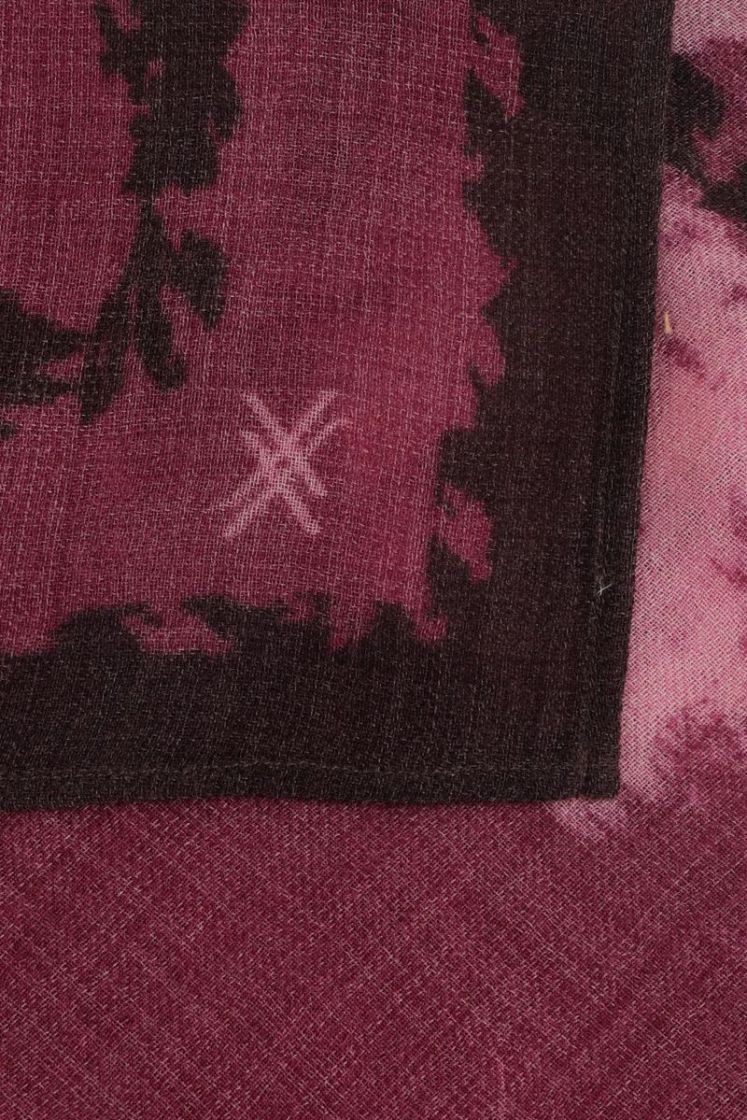 MOODY FLOWER DARK PLUM