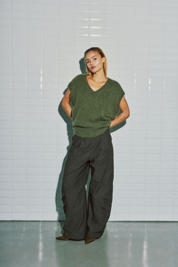 AVOCADO GREEN AVOCADO GREEN